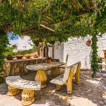 San Juan De Capistrano Sleeps 11 Pool Air Con Nerja