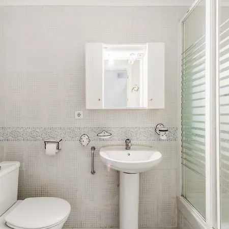 San Juan De Capistrano Sleeps 11 Pool Air Con * Nerja